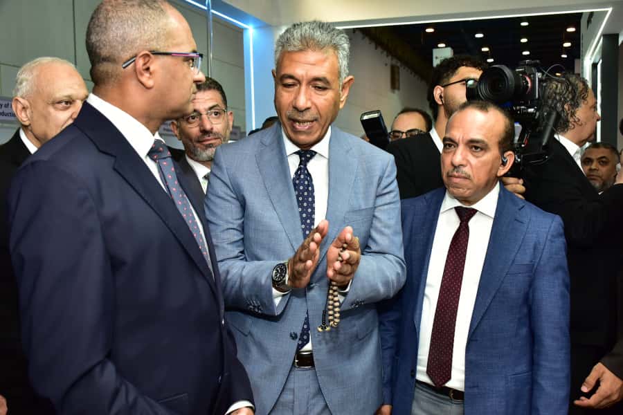 افتتاح المعرض والمؤتمر الدولي للمياه والطاقة بالشرق الأوسط وإفريقيا أكوا إنيرجي إكسبو